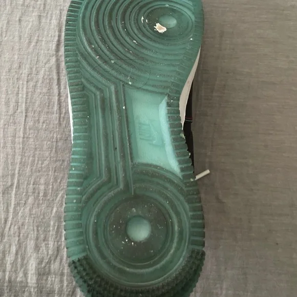 Air force 1 - Picture 3 of 3